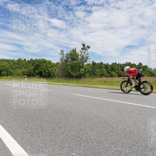 21.06.2026 - Viking Triathlon Michael Burmester http://msf.ph/oto/9871522 21.06.2026 12:20:14 Radfahren 133, 143, 372, 401 meine-sportfotos.de