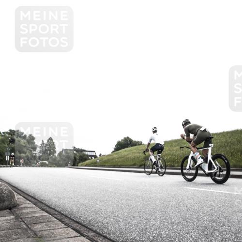 21.06.2026 - 29. Vierlanden-Triathlon H.Heesch http://msf.ph/oto/9871552 21.06.2026 10:37:23 Radfahren 272, 379 meine-sportfotos.de