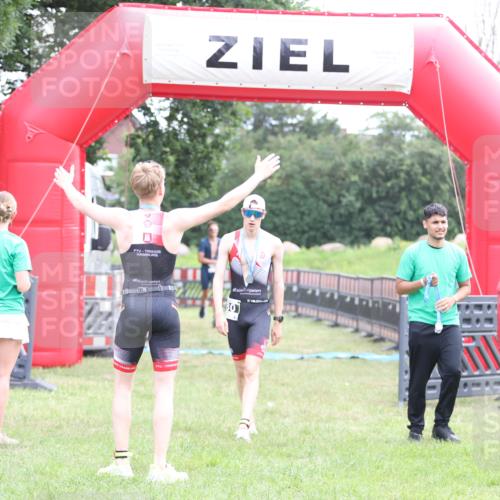 21.06.2026 - 29. Vierlanden-Triathlon Andreas Tolksdorf http://msf.ph/oto/9871565 21.06.2026 10:55:51 Ziel 339, 339 meine-sportfotos.de