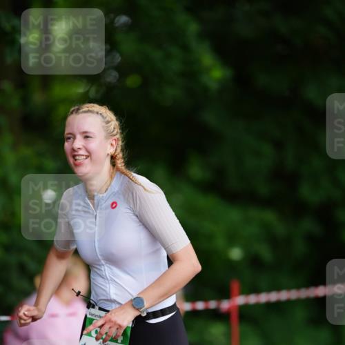 21.06.2026 - 29. Vierlanden-Triathlon LAZAROV Photography http://msf.ph/oto/9871583 21.06.2026 14:04:48 Laufen 14 meine-sportfotos.de