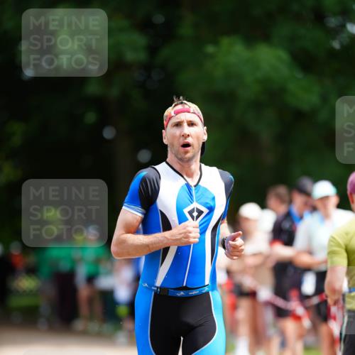 21.06.2026 - 29. Vierlanden-Triathlon LAZAROV Photography http://msf.ph/oto/9871665 21.06.2026 14:05:29 Laufen  meine-sportfotos.de