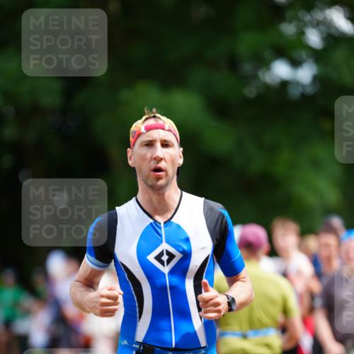 21.06.2026 - 29. Vierlanden-Triathlon LAZAROV Photography http://msf.ph/oto/9871670 21.06.2026 14:05:29 Laufen  meine-sportfotos.de