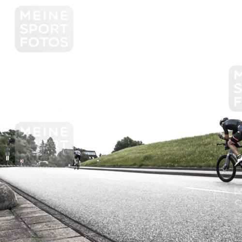 21.06.2026 - 29. Vierlanden-Triathlon H.Heesch http://msf.ph/oto/9871679 21.06.2026 10:38:16 Radfahren 371 meine-sportfotos.de