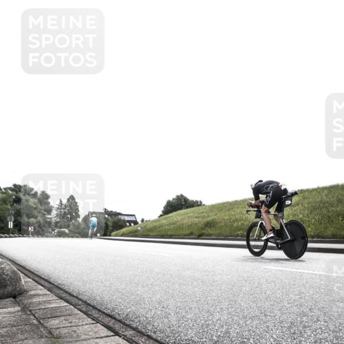 21.06.2026 - 29. Vierlanden-Triathlon H.Heesch http://msf.ph/oto/9871698 21.06.2026 10:38:35 Radfahren 139, 160 meine-sportfotos.de