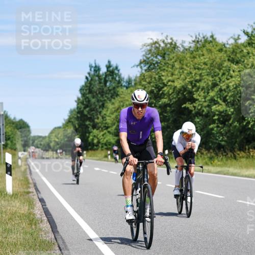 21.06.2026 - Viking Triathlon Michael Burmester http://msf.ph/oto/9871731 21.06.2026 12:41:23 Radfahren 43, 82, 117, 147, 183, 192, 321, 369, 391, 425, 469, 491, 491, 650 meine-sportfotos.de