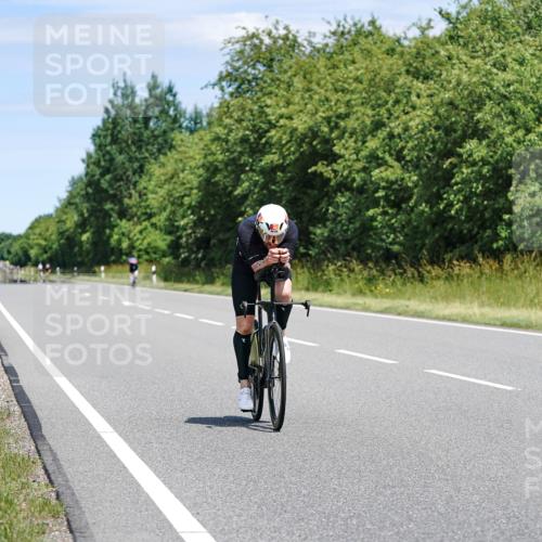 21.06.2026 - Viking Triathlon Michael Burmester http://msf.ph/oto/9871748 21.06.2026 12:41:26 Radfahren 43, 82, 117, 147, 183, 321, 369, 391, 425, 469, 491, 650 meine-sportfotos.de
