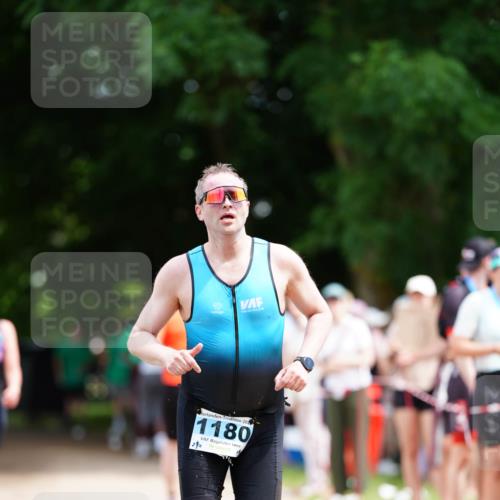 21.06.2026 - 29. Vierlanden-Triathlon LAZAROV Photography http://msf.ph/oto/9871753 21.06.2026 14:06:11 Laufen 202, 1180 meine-sportfotos.de