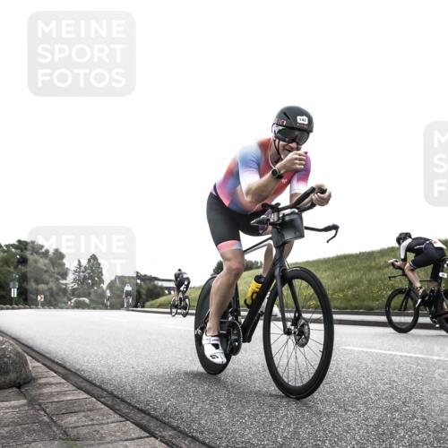 21.06.2026 - 29. Vierlanden-Triathlon H.Heesch http://msf.ph/oto/9871770 21.06.2026 10:39:49 Radfahren 111, 142, 179, 431, 454 meine-sportfotos.de