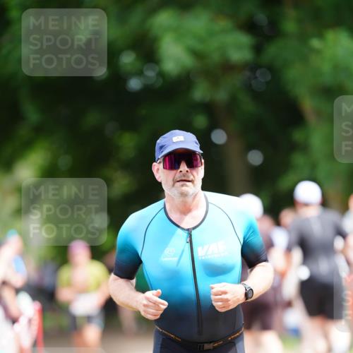 21.06.2026 - 29. Vierlanden-Triathlon LAZAROV Photography http://msf.ph/oto/9871816 21.06.2026 14:06:33 Laufen  meine-sportfotos.de