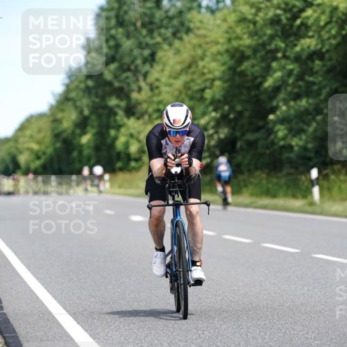 21.06.2026 - Viking Triathlon Michael Burmester http://msf.ph/oto/9871847 21.06.2026 12:42:10 Radfahren 171, 291, 291, 329, 339, 398, 399, 405, 417, 505, 630 meine-sportfotos.de