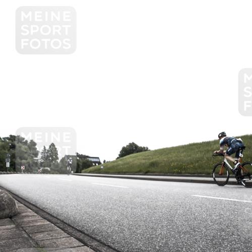 21.06.2026 - 29. Vierlanden-Triathlon H.Heesch http://msf.ph/oto/9871931 21.06.2026 10:42:29 Radfahren 5, 75, 147 meine-sportfotos.de