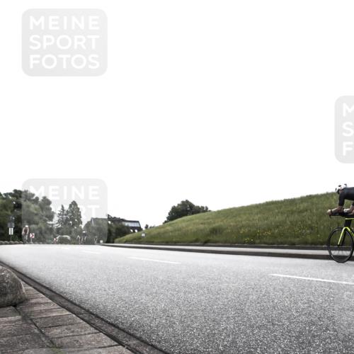 21.06.2026 - 29. Vierlanden-Triathlon H.Heesch http://msf.ph/oto/9871944 21.06.2026 10:42:41 Radfahren 44, 394 meine-sportfotos.de
