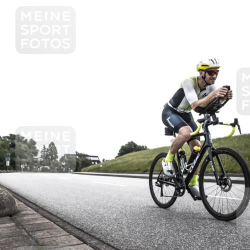 21.06.2026 - 29. Vierlanden-Triathlon H.Heesch http://msf.ph/oto/9871986 21.06.2026 10:43:07 Radfahren 122, 157 meine-sportfotos.de