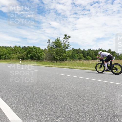 21.06.2026 - Viking Triathlon Michael Burmester http://msf.ph/oto/9871988 21.06.2026 12:23:58 Radfahren 46, 58, 62, 119, 222, 256, 280, 353, 357, 368, 527, 530, 534 meine-sportfotos.de