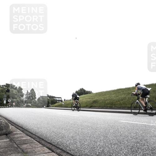 21.06.2026 - 29. Vierlanden-Triathlon H.Heesch http://msf.ph/oto/9872043 21.06.2026 10:43:24 Radfahren 96, 187, 447 meine-sportfotos.de