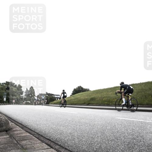 21.06.2026 - 29. Vierlanden-Triathlon H.Heesch http://msf.ph/oto/9872094 21.06.2026 10:43:28 Radfahren 130, 156, 187 meine-sportfotos.de