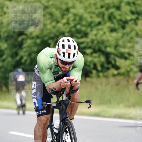 21.06.2026 - Viking Triathlon Michael Burmester http://msf.ph/oto/9872109 21.06.2026 12:43:22 Radfahren 41, 51, 86, 202, 223, 243, 243, 374, 429, 434, 472, 602, 654, 668, 670 meine-sportfotos.de