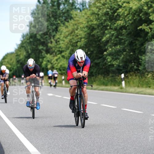 21.06.2026 - Viking Triathlon Michael Burmester http://msf.ph/oto/9872133 21.06.2026 12:43:35 Radfahren 30, 41, 51, 86, 202, 223, 225, 234, 258, 279, 343, 374, 388, 429, 509, 563, 602, 605, 645, 668, 670 meine-sportfotos.de