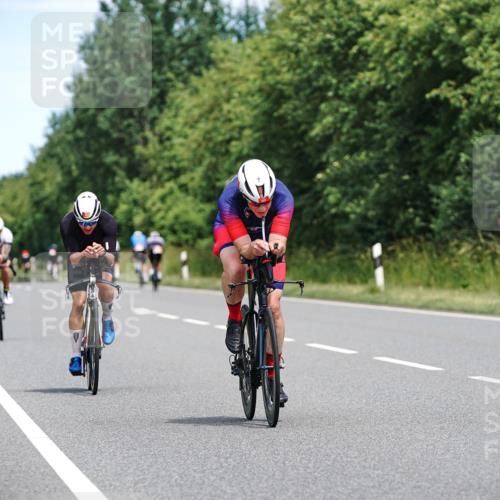 21.06.2026 - Viking Triathlon Michael Burmester http://msf.ph/oto/9872139 21.06.2026 12:43:35 Radfahren 30, 41, 51, 86, 202, 223, 225, 234, 258, 279, 343, 374, 388, 429, 509, 563, 602, 605, 645, 668, 670 meine-sportfotos.de