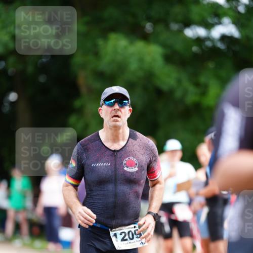 21.06.2026 - 29. Vierlanden-Triathlon LAZAROV Photography http://msf.ph/oto/9872148 21.06.2026 14:09:13 Laufen 1209 meine-sportfotos.de