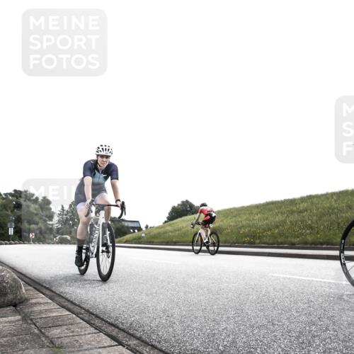 21.06.2026 - 29. Vierlanden-Triathlon H.Heesch http://msf.ph/oto/9872179 21.06.2026 10:44:34 Radfahren 173, 227 meine-sportfotos.de