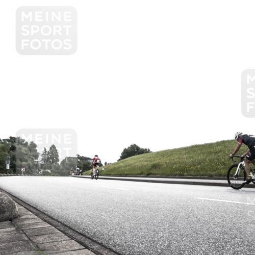 21.06.2026 - 29. Vierlanden-Triathlon H.Heesch http://msf.ph/oto/9872200 21.06.2026 10:44:35 Radfahren 173, 227 meine-sportfotos.de