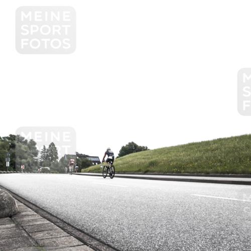 21.06.2026 - 29. Vierlanden-Triathlon H.Heesch http://msf.ph/oto/9872204 21.06.2026 10:44:36 Radfahren 173, 227 meine-sportfotos.de