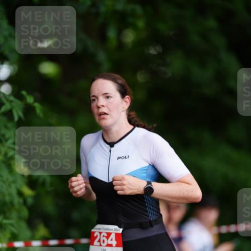 21.06.2026 - 29. Vierlanden-Triathlon LAZAROV Photography http://msf.ph/oto/9872221 21.06.2026 14:09:45 Laufen 2026, 264, 3000 meine-sportfotos.de