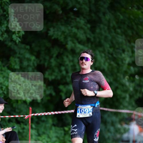 21.06.2026 - 29. Vierlanden-Triathlon LAZAROV Photography http://msf.ph/oto/9872235 21.06.2026 14:09:52 Laufen 2026, 1095 meine-sportfotos.de