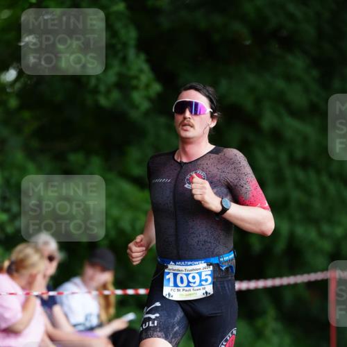 21.06.2026 - 29. Vierlanden-Triathlon LAZAROV Photography http://msf.ph/oto/9872239 21.06.2026 14:09:52 Laufen 2026, 1095, 10 meine-sportfotos.de