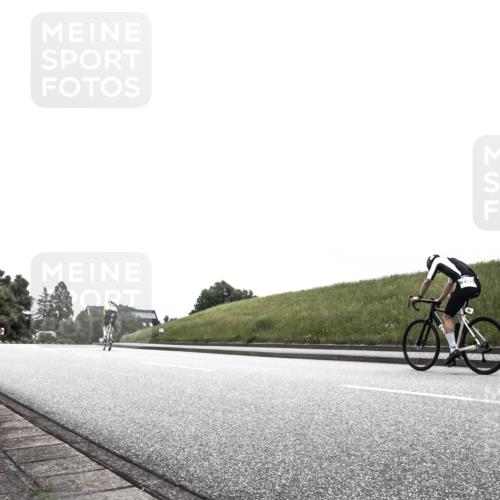 21.06.2026 - 29. Vierlanden-Triathlon H.Heesch http://msf.ph/oto/9872311 21.06.2026 12:12:14 Radfahren 873 meine-sportfotos.de