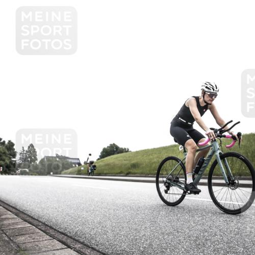 21.06.2026 - 29. Vierlanden-Triathlon H.Heesch http://msf.ph/oto/9872422 21.06.2026 12:14:08 Radfahren 651, 741, 890 meine-sportfotos.de