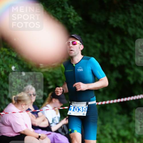 21.06.2026 - 29. Vierlanden-Triathlon LAZAROV Photography http://msf.ph/oto/9872476 21.06.2026 14:12:41 Laufen 202, 1039 meine-sportfotos.de