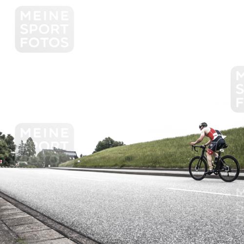 21.06.2026 - 29. Vierlanden-Triathlon H.Heesch http://msf.ph/oto/9872528 21.06.2026 12:16:26 Radfahren 771 meine-sportfotos.de