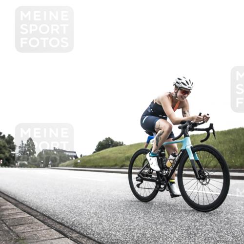 21.06.2026 - 29. Vierlanden-Triathlon H.Heesch http://msf.ph/oto/9872551 21.06.2026 12:17:23 Radfahren 41, 762, 889 meine-sportfotos.de