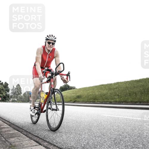 21.06.2026 - 29. Vierlanden-Triathlon H.Heesch http://msf.ph/oto/9872561 21.06.2026 12:17:24 Radfahren 41, 762, 889 meine-sportfotos.de
