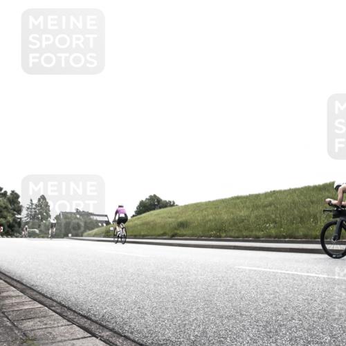 21.06.2026 - 29. Vierlanden-Triathlon H.Heesch http://msf.ph/oto/9872629 21.06.2026 12:18:20 Radfahren  meine-sportfotos.de