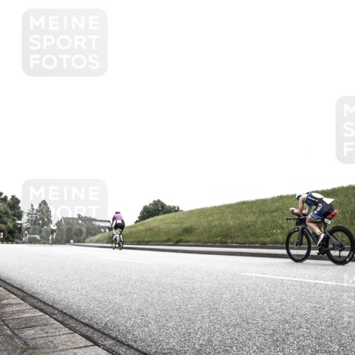 21.06.2026 - 29. Vierlanden-Triathlon H.Heesch http://msf.ph/oto/9872632 21.06.2026 12:18:20 Radfahren  meine-sportfotos.de