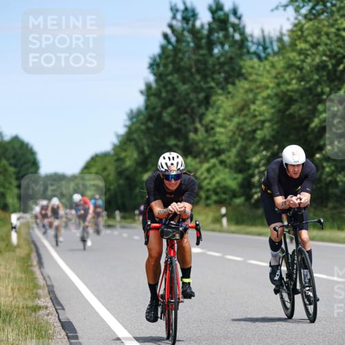 21.06.2026 - Viking Triathlon Michael Burmester http://msf.ph/oto/9872641 21.06.2026 12:45:12 Radfahren 39, 48, 91, 94, 132, 173, 177, 182, 219, 239, 253, 254, 306, 313, 494, 538 meine-sportfotos.de