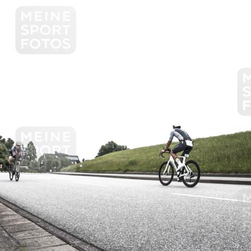 21.06.2026 - 29. Vierlanden-Triathlon H.Heesch http://msf.ph/oto/9872680 21.06.2026 12:19:31 Radfahren 649, 793 meine-sportfotos.de