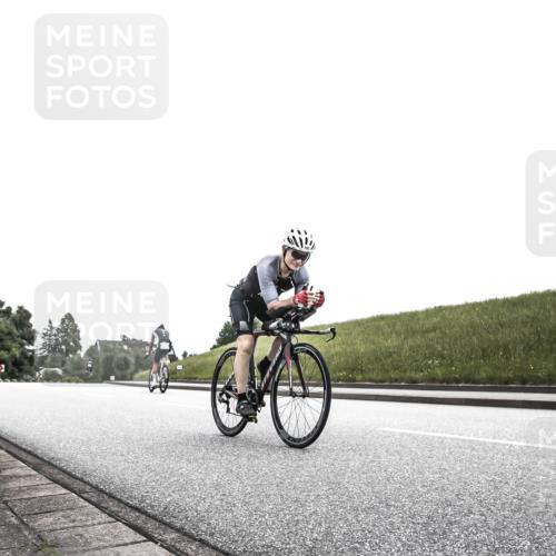 21.06.2026 - 29. Vierlanden-Triathlon H.Heesch http://msf.ph/oto/9872686 21.06.2026 12:19:32 Radfahren 649, 793 meine-sportfotos.de