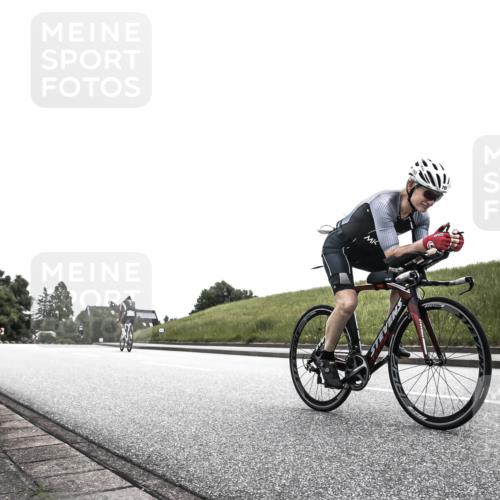 21.06.2026 - 29. Vierlanden-Triathlon H.Heesch http://msf.ph/oto/9872698 21.06.2026 12:19:33 Radfahren 793 meine-sportfotos.de