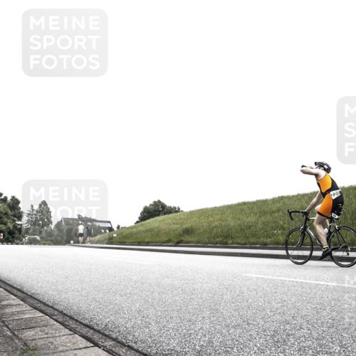21.06.2026 - 29. Vierlanden-Triathlon H.Heesch http://msf.ph/oto/9872854 21.06.2026 12:24:04 Radfahren 780, 855 meine-sportfotos.de