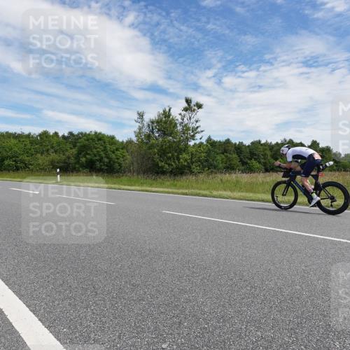 21.06.2026 - Viking Triathlon Michael Burmester http://msf.ph/oto/9872918 21.06.2026 12:34:45 Radfahren 197, 197, 248, 248, 304, 389, 389, 432, 571, 590, 653 meine-sportfotos.de