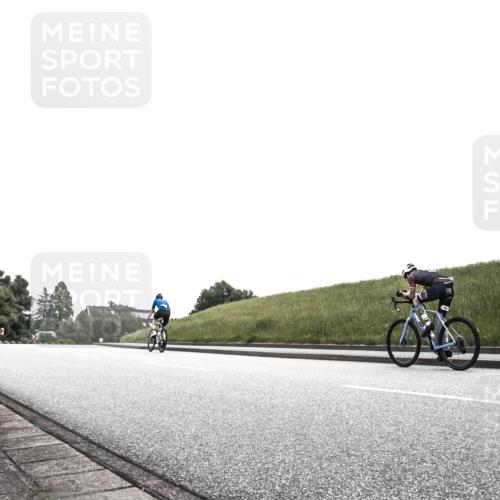 21.06.2026 - 29. Vierlanden-Triathlon H.Heesch http://msf.ph/oto/9872958 21.06.2026 12:26:45 Radfahren  meine-sportfotos.de