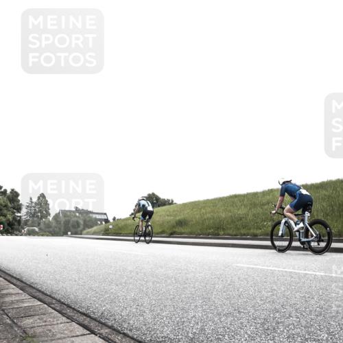 21.06.2026 - 29. Vierlanden-Triathlon H.Heesch http://msf.ph/oto/9873027 21.06.2026 12:27:16 Radfahren 256, 800, 942 meine-sportfotos.de