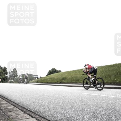 21.06.2026 - 29. Vierlanden-Triathlon H.Heesch http://msf.ph/oto/9873045 21.06.2026 12:27:22 Radfahren 17 meine-sportfotos.de