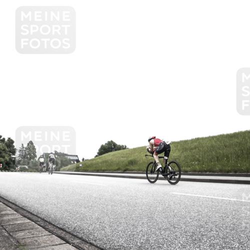 21.06.2026 - 29. Vierlanden-Triathlon H.Heesch http://msf.ph/oto/9873050 21.06.2026 12:27:22 Radfahren 17 meine-sportfotos.de