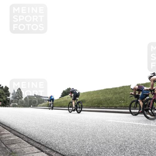 21.06.2026 - 29. Vierlanden-Triathlon H.Heesch http://msf.ph/oto/9873073 21.06.2026 12:27:36 Radfahren 913, 917, 918, 927, 957, 963, 972, 975 meine-sportfotos.de