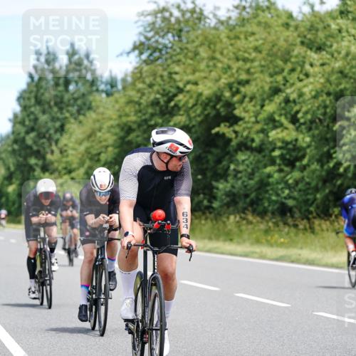 21.06.2026 - Viking Triathlon Michael Burmester http://msf.ph/oto/9873115 21.06.2026 12:46:47 Radfahren 16, 36, 81, 105, 165, 184, 364, 407, 457, 530, 629, 634 meine-sportfotos.de